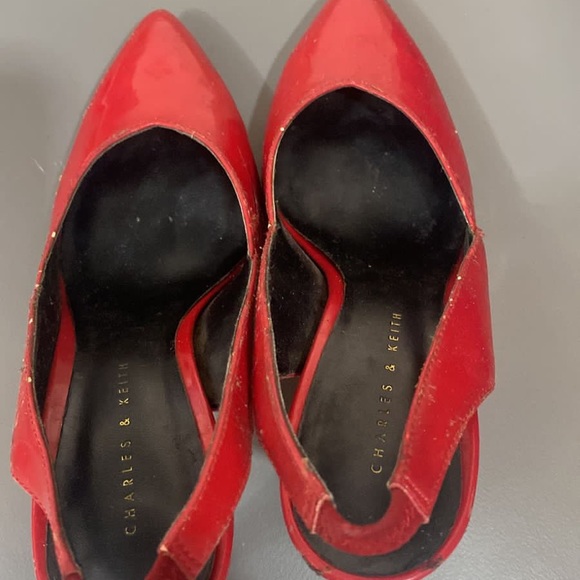 Charles n Keith heels(Authentic) - Picture 5 of 6